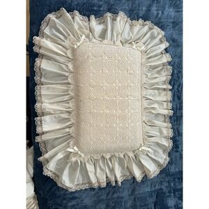 Vintage Frilly Hand Chrochet Bed Pillow Covers Set Of 2 Standard Pillow Size